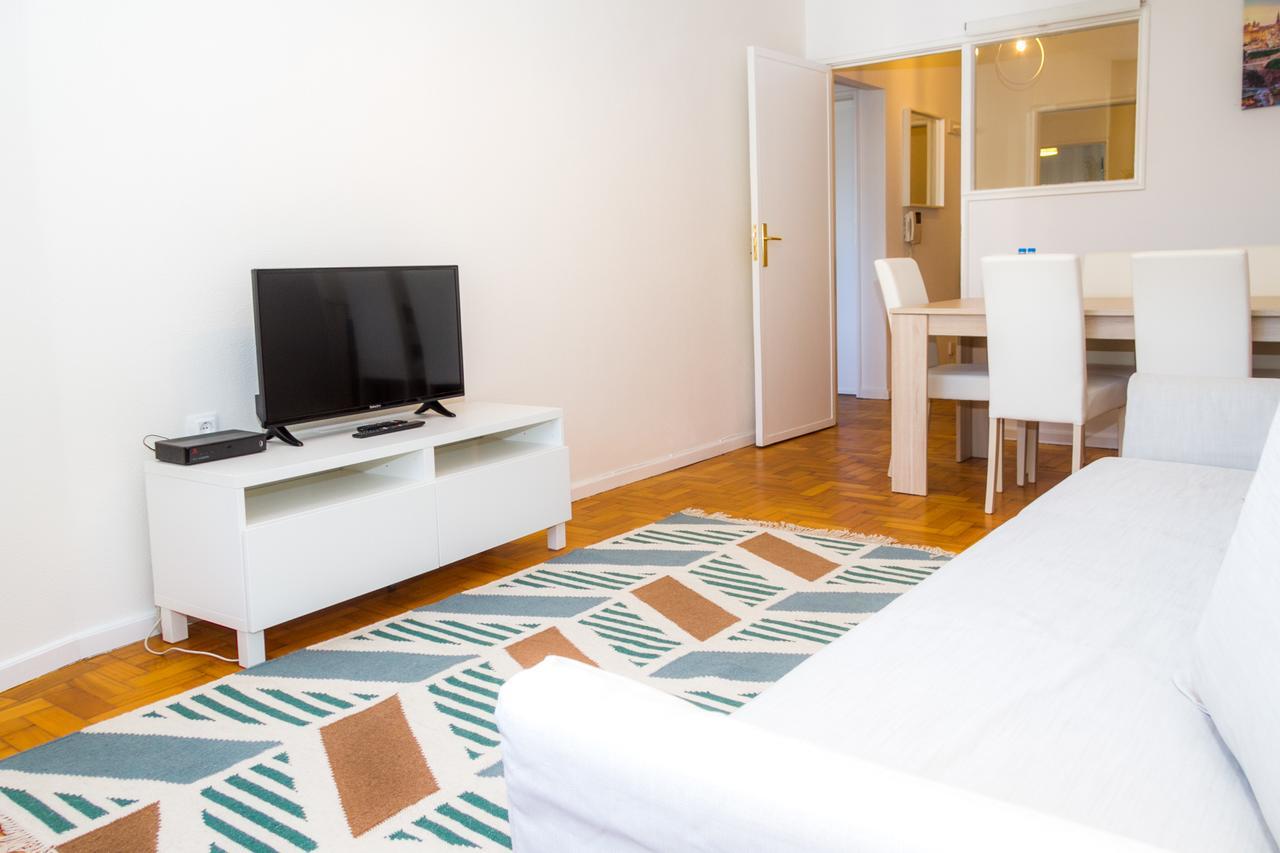 Liiiving In Porto | Downtown Delight Apartments Værelse billede